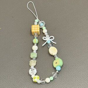 Green apple phone chain